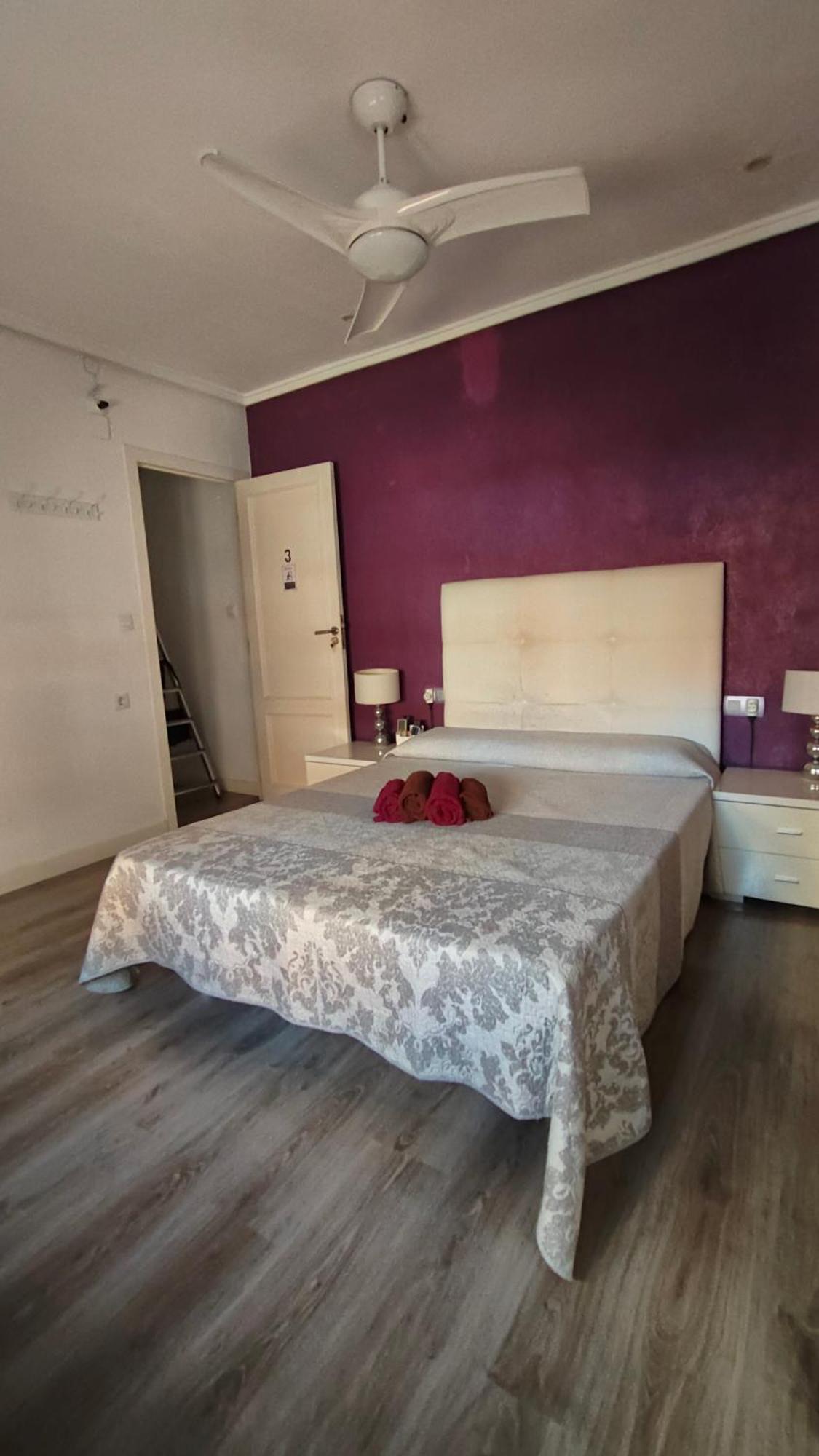 Paul'S Rooms - No Turistico Valencia Eksteriør billede